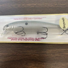 Extreme XPS NITRO MINNOW Suspended Rattling Jerkbait Lazer Eye BONE XXX SHAD 4.7