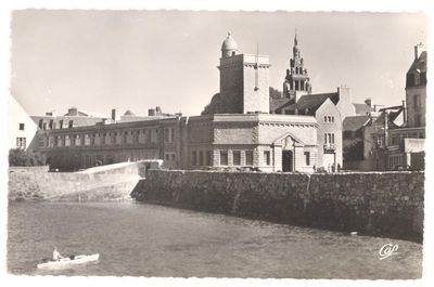 CPSM PF 29 - ROSCOFF (Finistère) - 222. Le Laboratoire Biologique