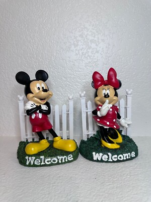 Minnie and Mickey rare welcome sign
