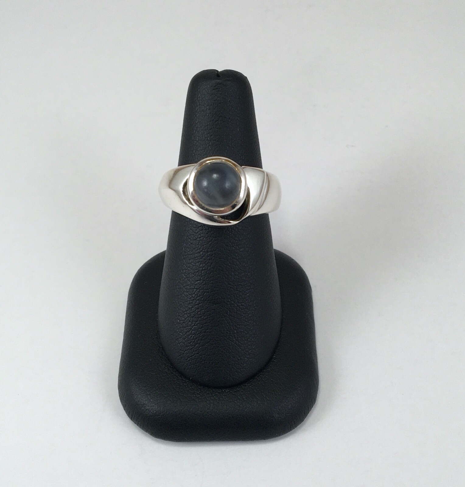 Moonlight Stone Sterling Silver Ring - Size 6.75 - image 1