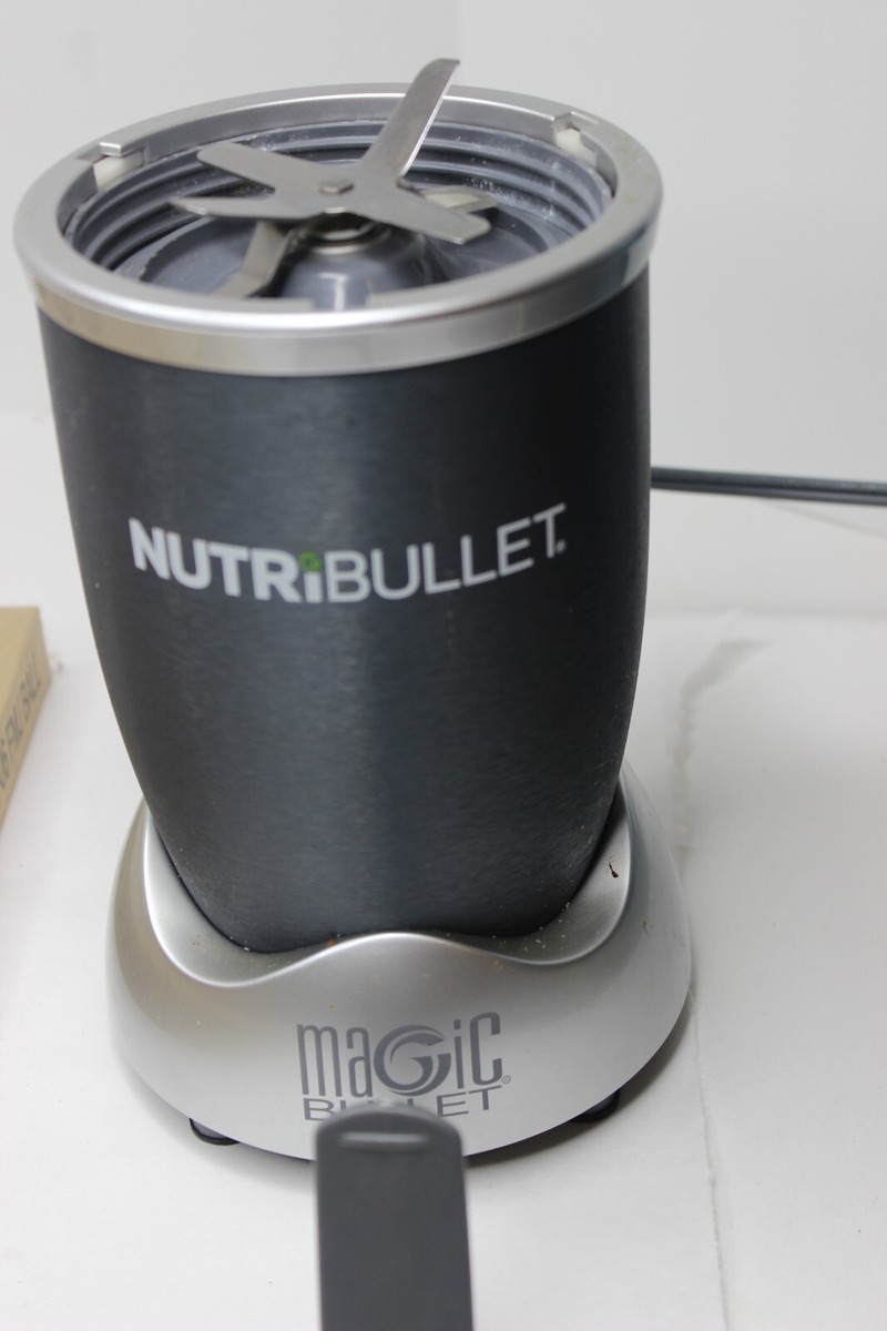 【海外版】 NUTRiBULLET NB-101B ニュートリブレット Magic Bullet Nutribullet 600 Watts Blender NB 101 - B Motor