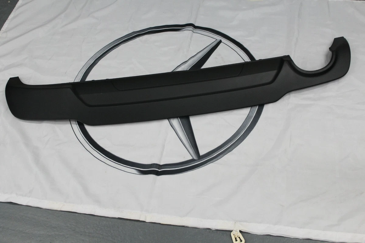NEW Genuine Mercedes-Benz W204 C-Class REAR AMG Diffuser 