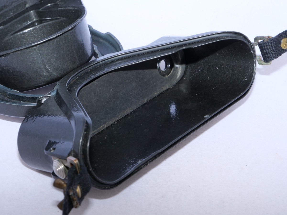 Leica MBROO Waterproof Case. Fits Leica II, III, IIIa, IIIf