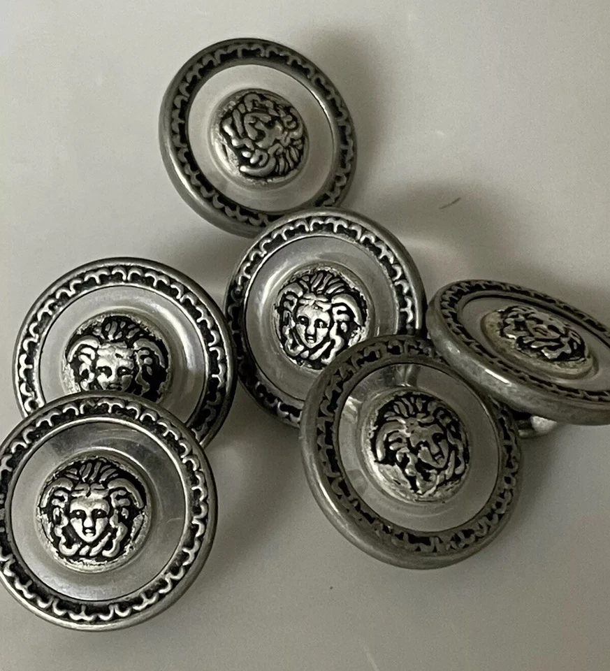 Medusa Botones Plata/Negro Vástago Metal (6) Piezas. ¡Envío gratis! Foto 3 de 4