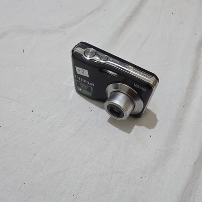 Fujifilm FinePix AV110 12MP Digital Camera Silver 3x Optical Zoom Compact | HD