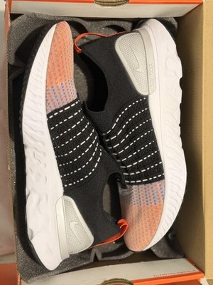 Men s Nike React Phantom Run Flyknit 2