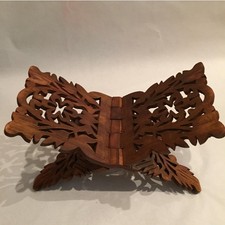 Elegant Hand-Carved Wooden Quran Holder Stand - 15.5"x7" Gift Ideal for Holidays