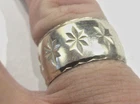 STERLING SILVER OLD VINTAGE RETRO WEDDING RING BAND  ENGRAVED DESIGN SIZE S