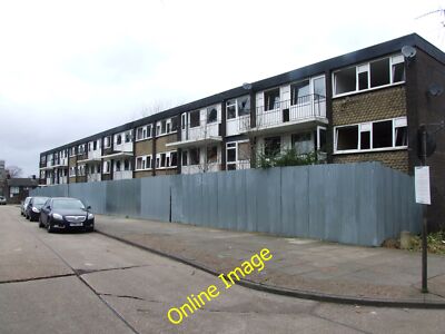 Photo 12x8 Tellson Avenue, Kidbrooke Eltham  c2014