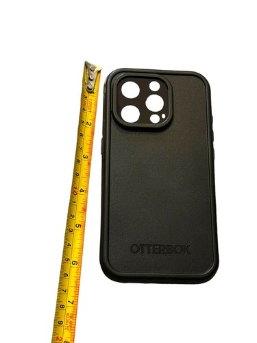 OtterBox Defender XT Case for iPhone 15 Pro with MagSafe - Black - Picture 2 of 6