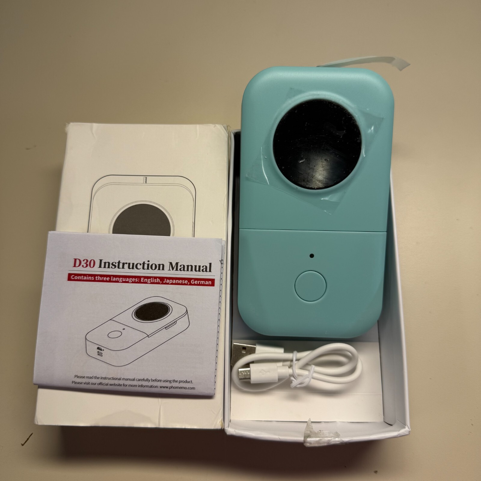 Bluetooth Thermal Label Maker Machine Phomemo D30 with Portable Tape  -image