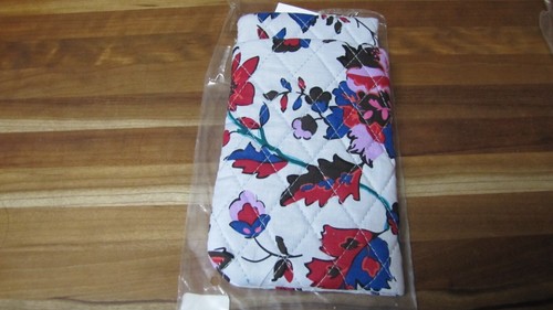 Vera Bradley New 100% Cotton in Pattern Vineyard Floral Double Eye Case - Picture 3 of 9