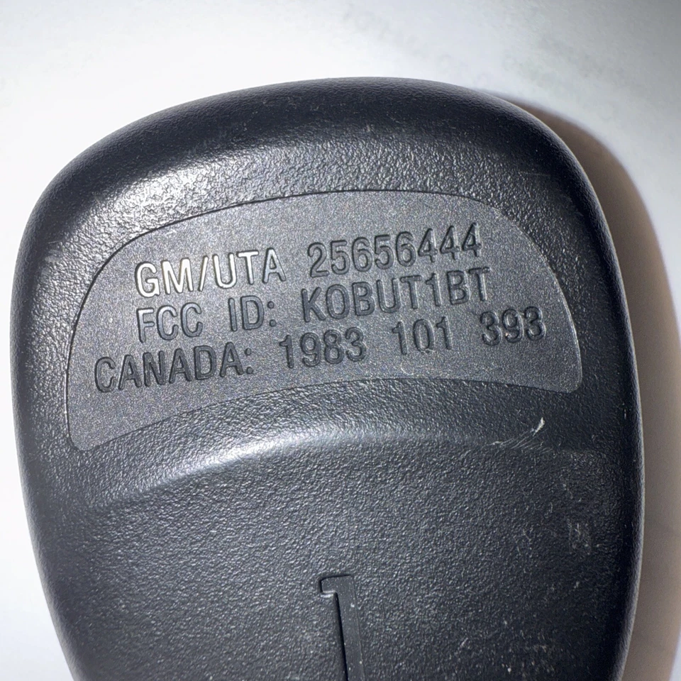KOBUT1BT CADILLAC REMOTE TRANSMITTER ENTRY KEYFOB fob OEM #1 OPENER 25656444 - Image 3 of 4