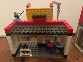 LEGO CITY: City Corner (7641) 100% Complete W/ Instructions & Box Retired