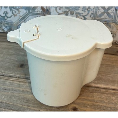 Tupperware Creamer Sugar Pitcher Flip Top 574-11 Vintage Beige Good