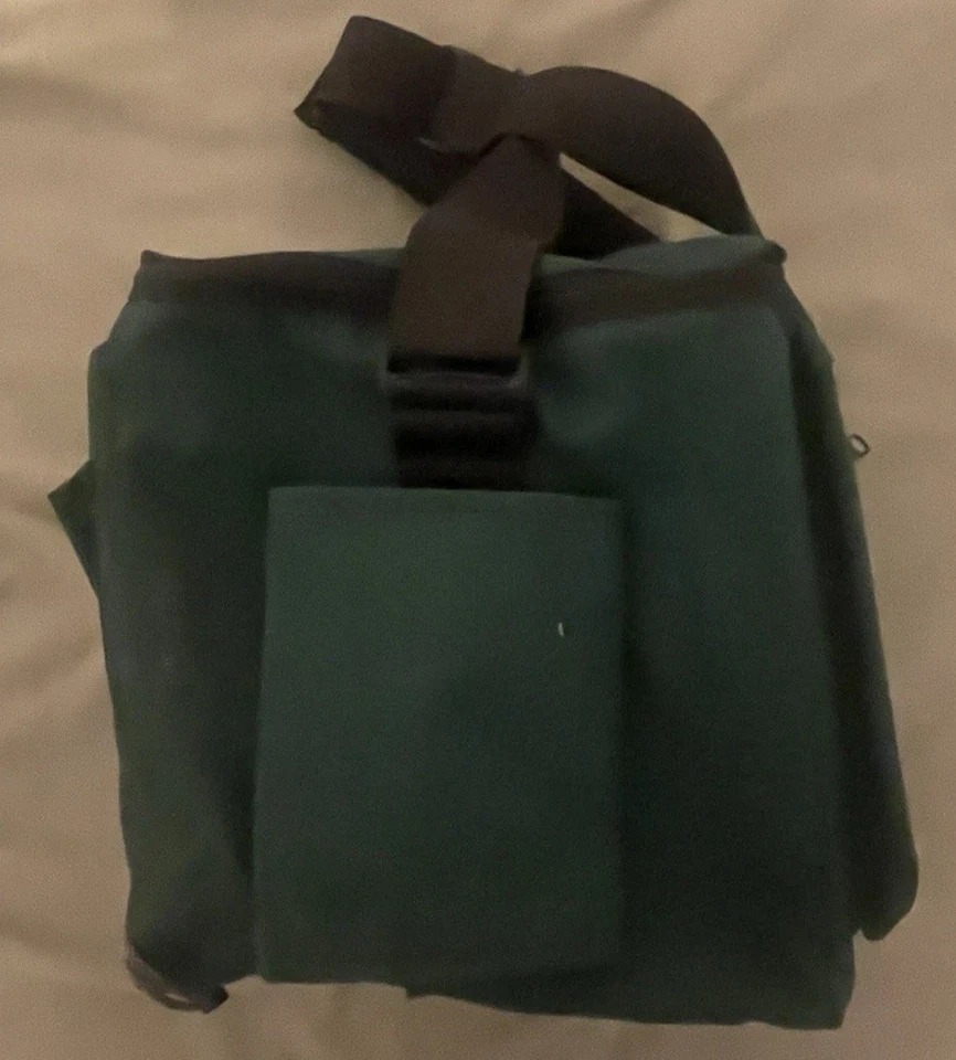 Bolsa de golf Innova Disc vintage verde oscuro cremalleras cuadradas grandes funciona usada ver años 90 Foto 3 de 4