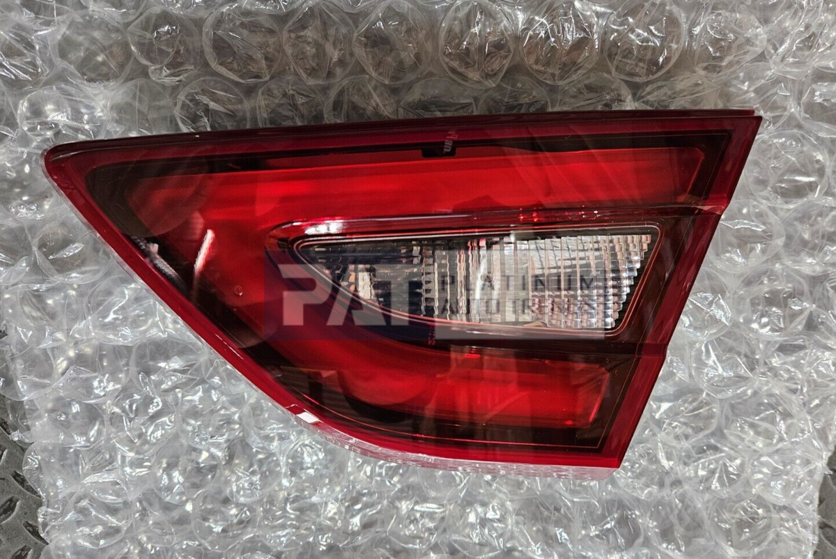 GENUINE NISSAN MAXIMA 2016-2018 TAIL LIGHT ON TRUNK RH=PASSENGER