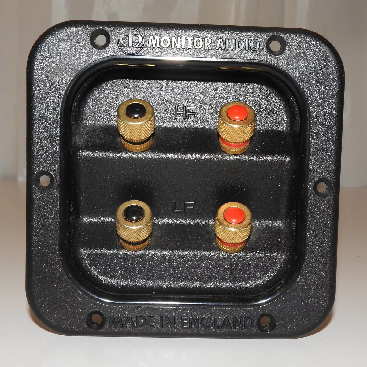 Monitor audio cheap s6