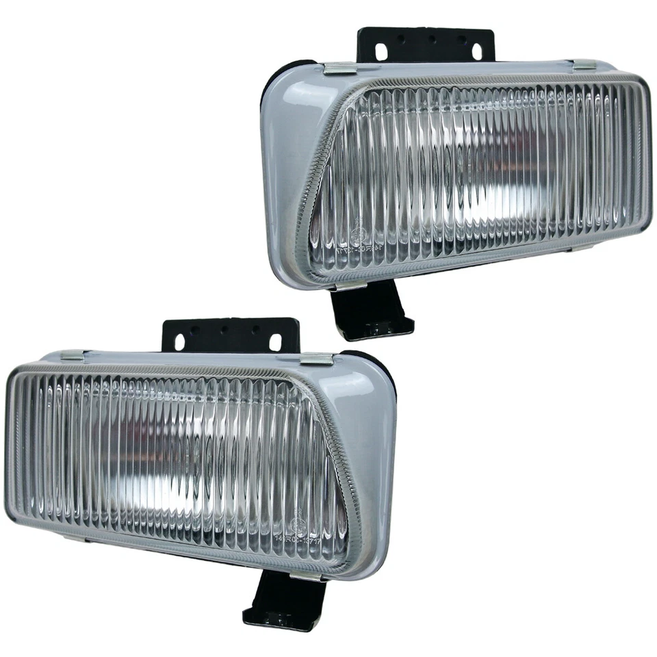 1 Pair Left & Right Fog Light Lamp For Isuzu Elf NPR NQR NPR-HD NLR 2008-ON - Image 4 of 4