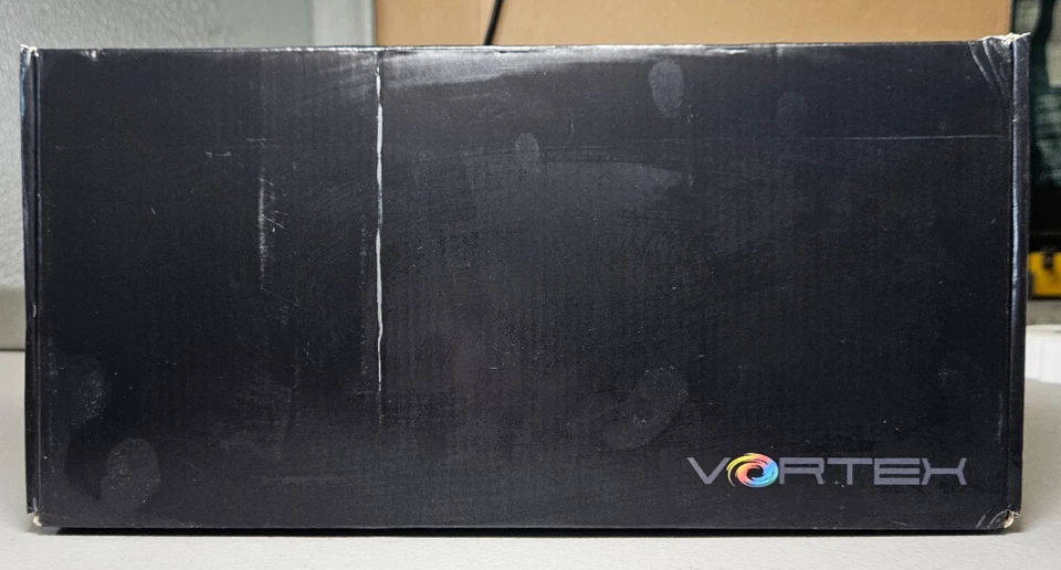 VORTEX VTG-8200 Backlit Mechanical Gaming Keyboard PreOwned Missing Extra Pieces - Image 4 of 4