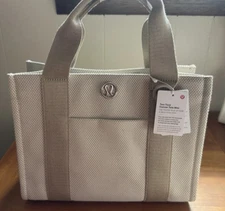 Lululemon Two-Tone Mini Canvas Tote Bag Mojave Tan Light Ivory NEW fast shipping