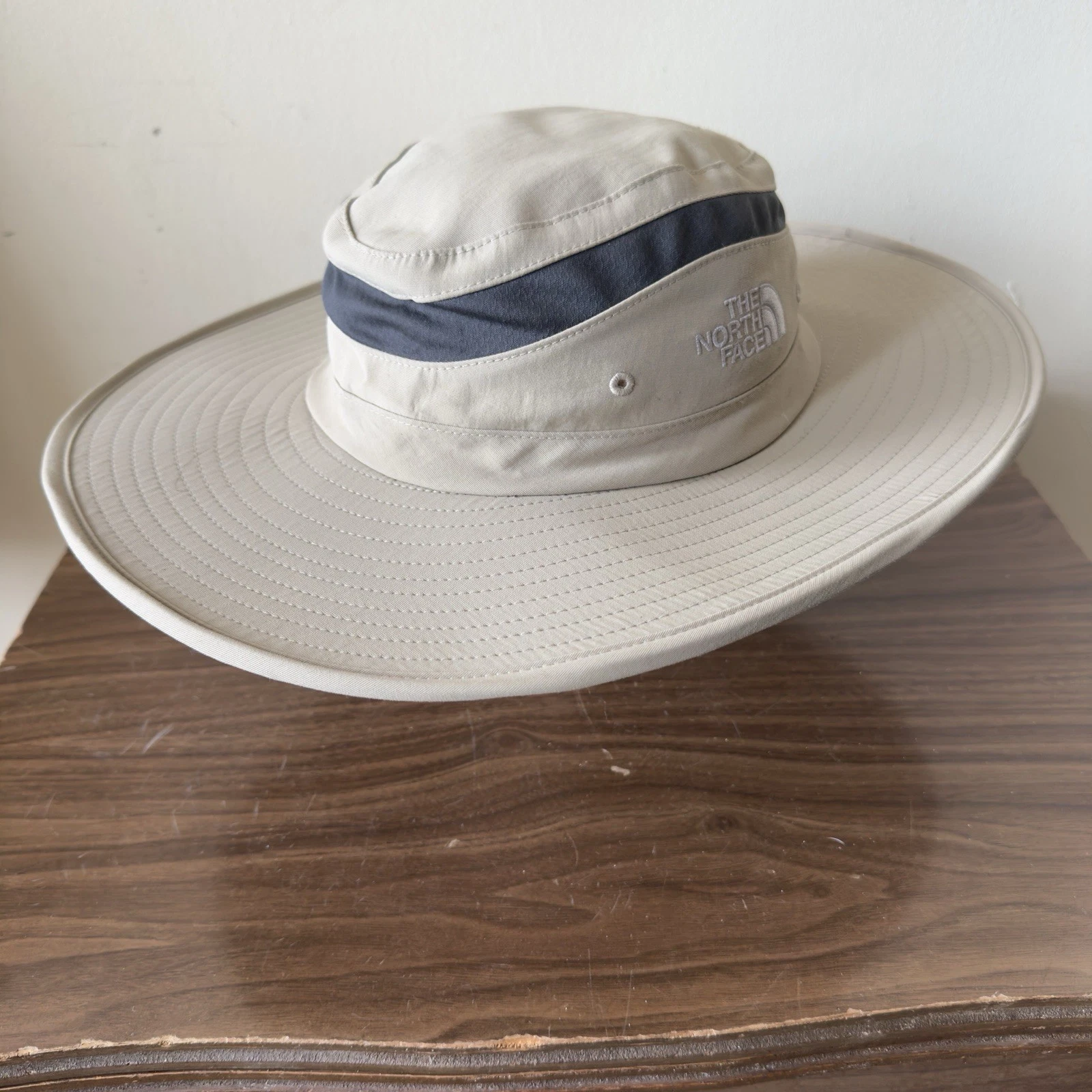 The North Face Wide Brim Sun Hat Beige Hiking Fishing Outdoor One Size