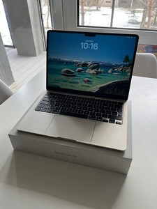 Apple MacBook Air M3 13,6 2024 8GB RAM 256GB SSD - 99% Batteriezustand!