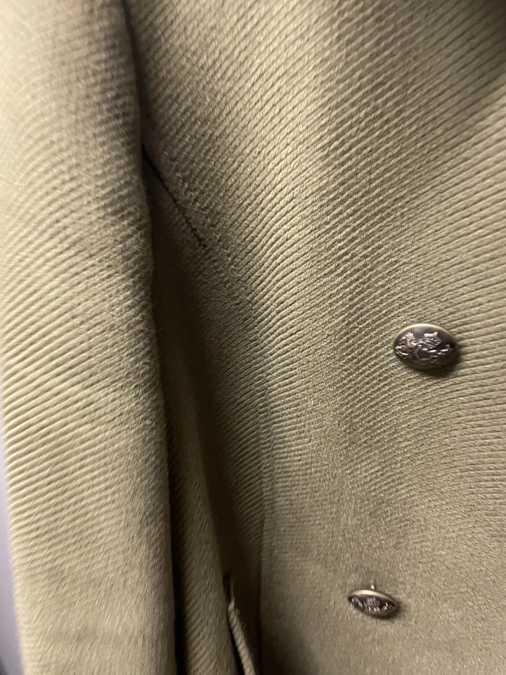 Дамы Banana Republic оливковый укороченный блейзер куртка - размер M - Изображение 4 из 4