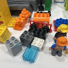 LEGO Duplo Deluxe Train Set Track System 10508 97% Complete, Train Working READ