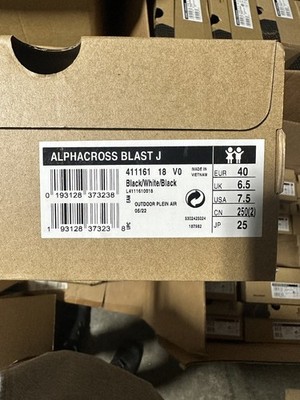 Salomon Alphacross Blast J size 7.5