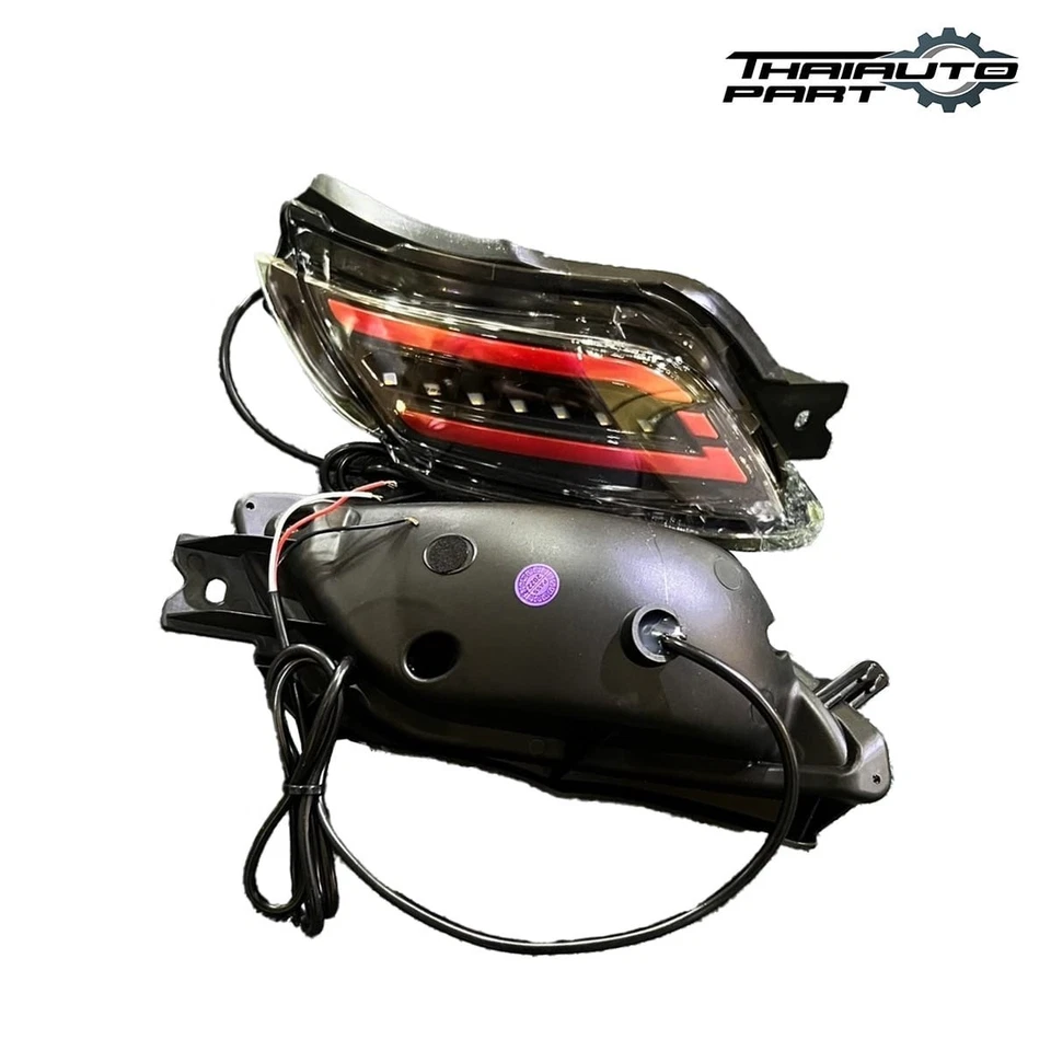 Rear Bumper Reflector Smoke LED Pair For Toyota Vios Yaris Sedan XP90 2007-2012 - Bild 3 von 4