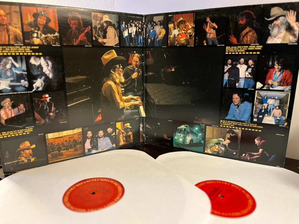 WILLIE NELSON & LEON RUSSELL - One For The Road - 12" Vinyl Record 2xLP - VG+ - Image 3 of 4