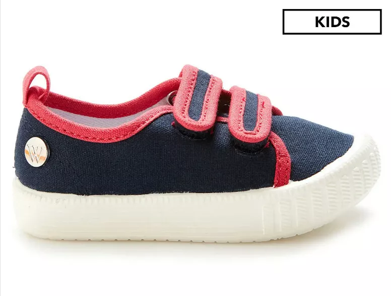 Walnut kids shoes 2025
