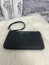 Michael Kors Jet Set Black Signature Large Travel Wristlet
