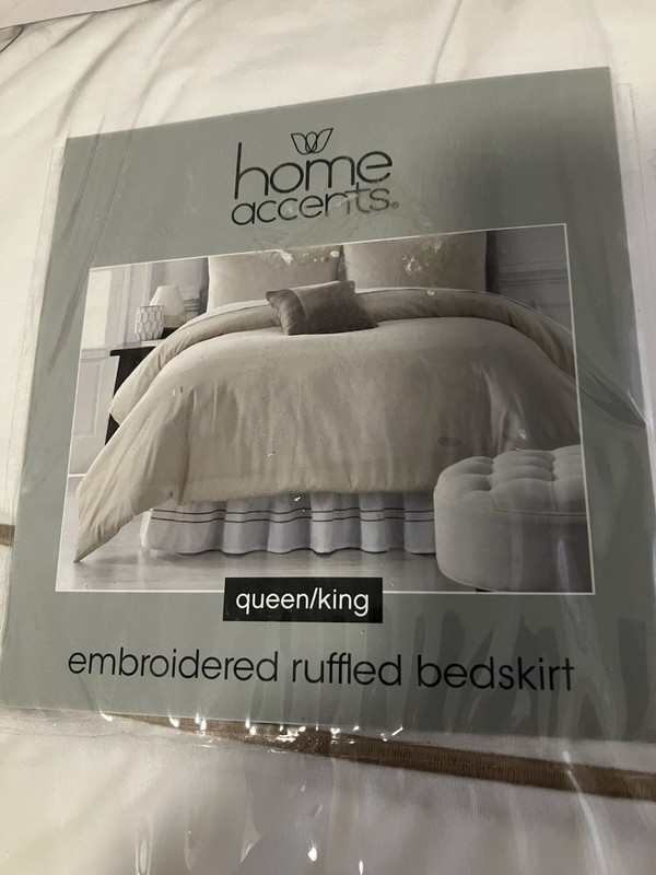 Queen - king  Embroidered Ruffled Bed Skirt 