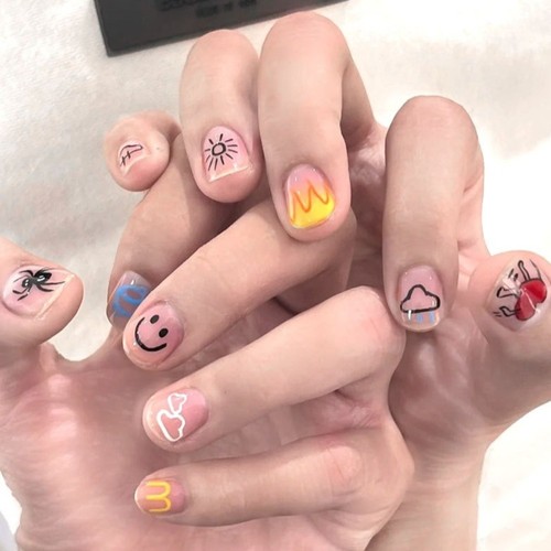 Quick Dry Nail Art Pens Set 12 Colors Acrylic Paint Pen for Nail Decoration - Picture 3 of 12