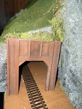 1:87 HO Scale Wooden Tunnel Portal