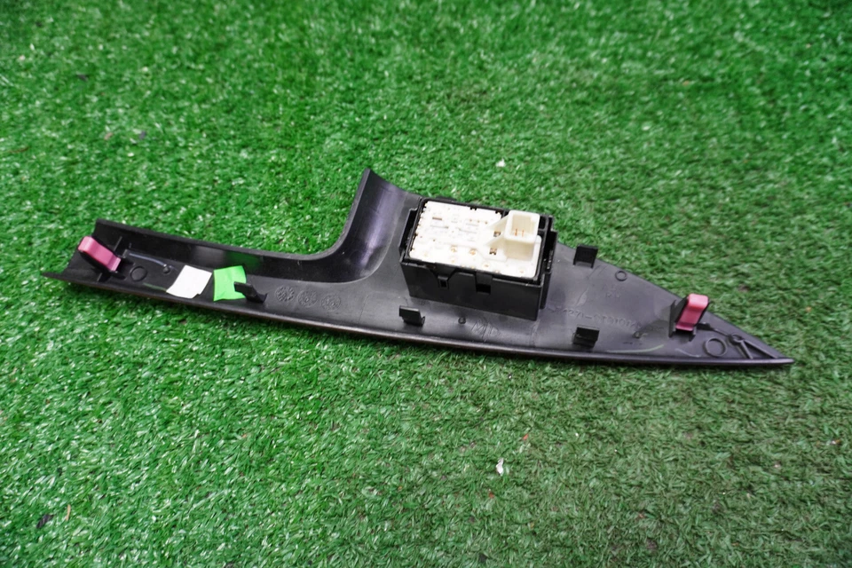 2009 2010 2011 2012 TOYOTA VENZA Window Switch OEM 74271-0T010 - Image 4 of 4