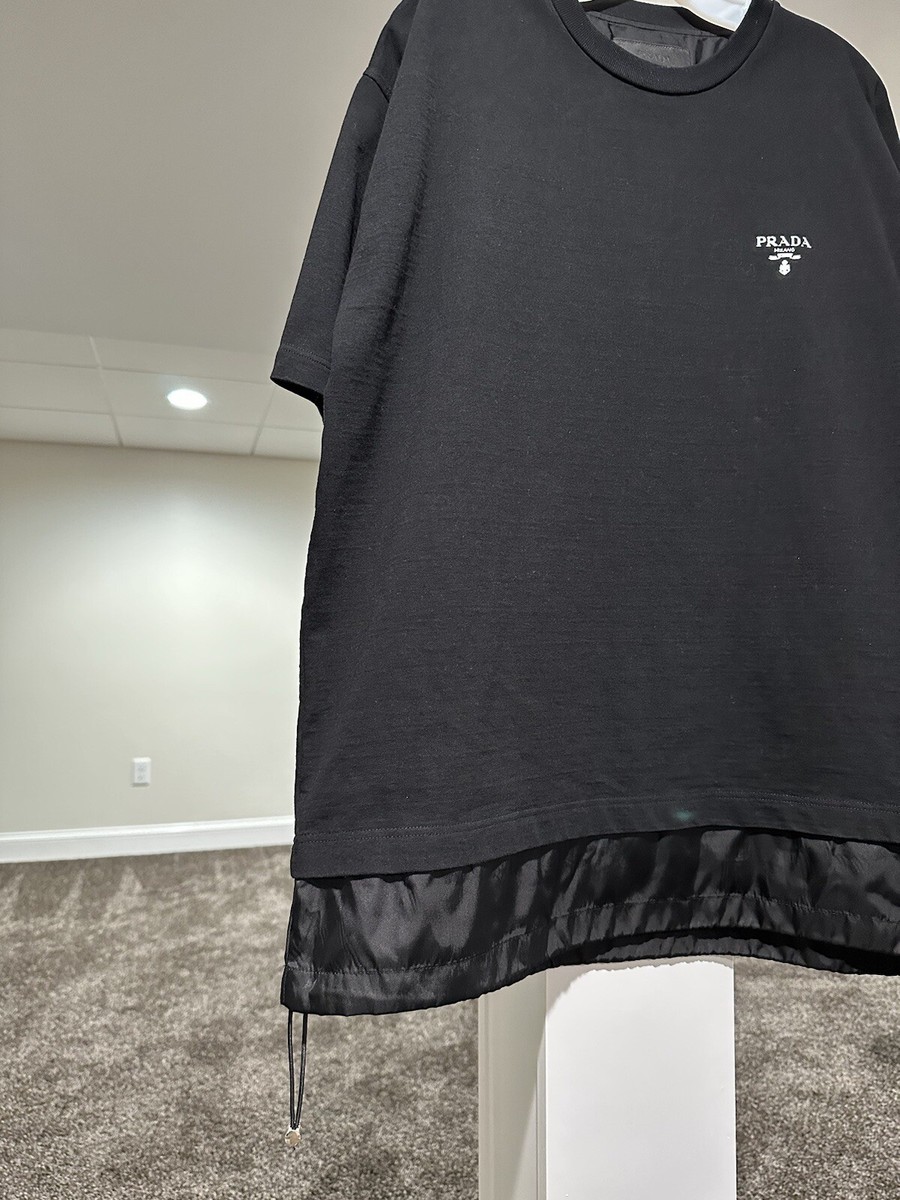 Prada Jersey & Re-Nylon Logo Black T-Shirt | eBay Prada Jersey & Re-Nylon Logo Black T-Shirt | eBay