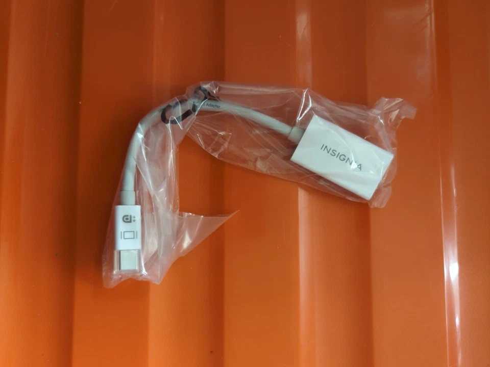 Insignia Mini DisplayPort to HDMI Adapter UltraHD 4k NOS OPEN BOX UNUSED  - Image 3 of 3