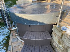 Abdeckhaube/Abdeckung für Badezuber in runder Form