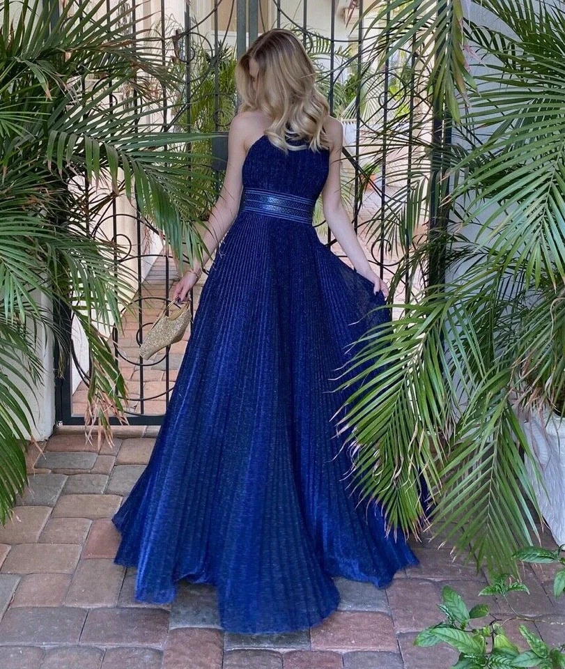 Camille La Vie Halter Plisado Metálico Baile de graduación Vestido Largo - Azul - Talla 0 Foto 4 de 4