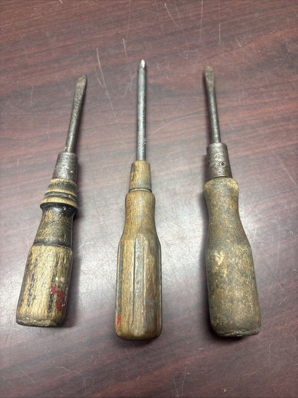Vintage Wood Handle Screwdriver Lot of 3 Flathead, And Phillips