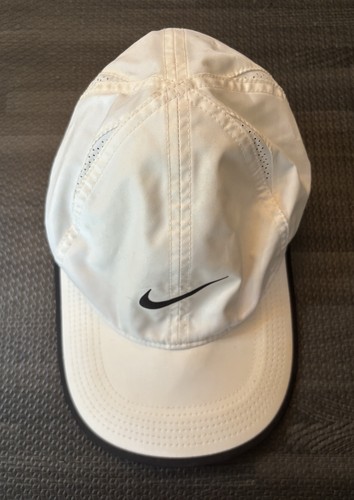 Nike Dri-Fit Featherlight White Adjustable Running Cap Dad Hat Athleisure