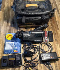Sony CCD-F30 Handycam Video8 Camcorder Bundle Remote Case Batteries Charger