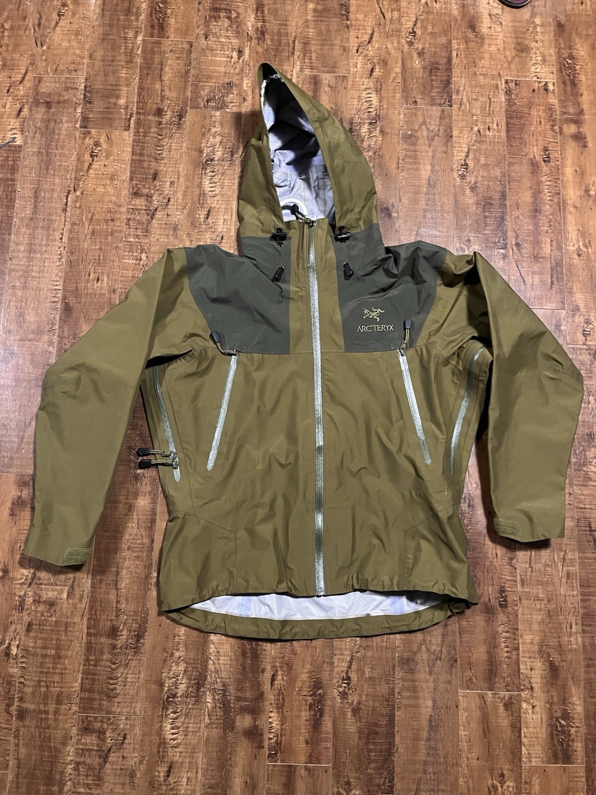 Arc'teryx Beta AR jacket in the "Java" colorway - image 1