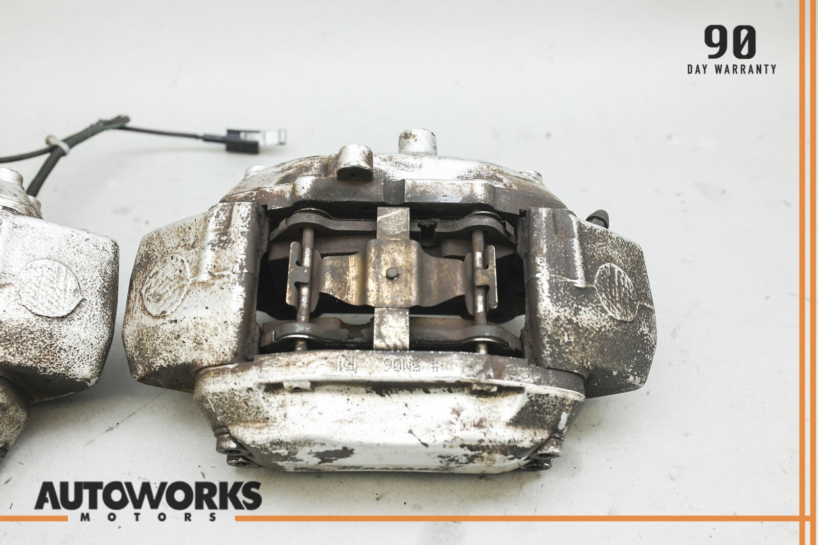 04-08 Maserati Quattroporte M139 Front Left & Right Brake Caliper Brembo Set OEM