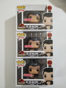 Funko Pop #552 Jurassic Park Dr.Ian Malcolm Target White lettering 1st wave. | eBay