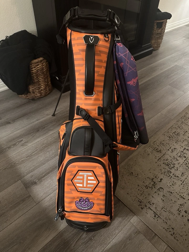 RARO Bettinardi Vessel Player IV T Ojos de Colmena GATO GRASO Bolsa de pie con CUBIERTAS PARA LA CABEZA Foto 2 de 4