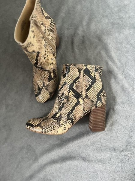Women Lucky Brand Ankle Boots Beige 38
